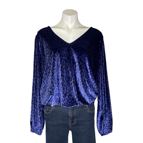 torrid Tops - TORRID Velvet Bodysuit Leopard Animal Print Long Sleeve V Neck Blue Size 4